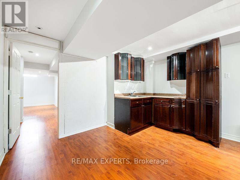 97 Pinedale Gate, Vaughan, Ontario  L4L 8X3 - Photo 24 - N13015216