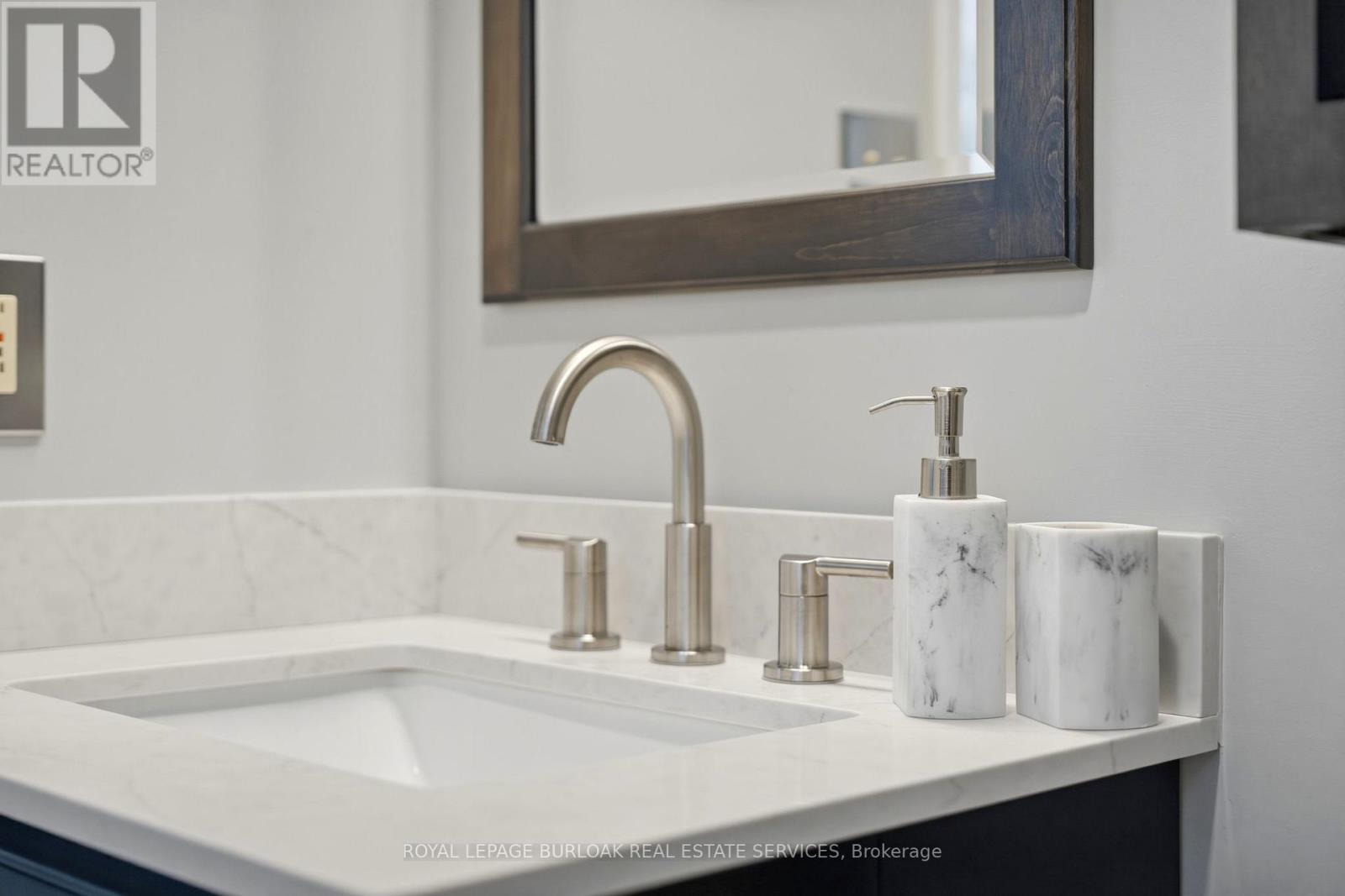 222 Riverview Street, Oakville, Ontario  L6L 5W3 - Photo 26 - W13015200