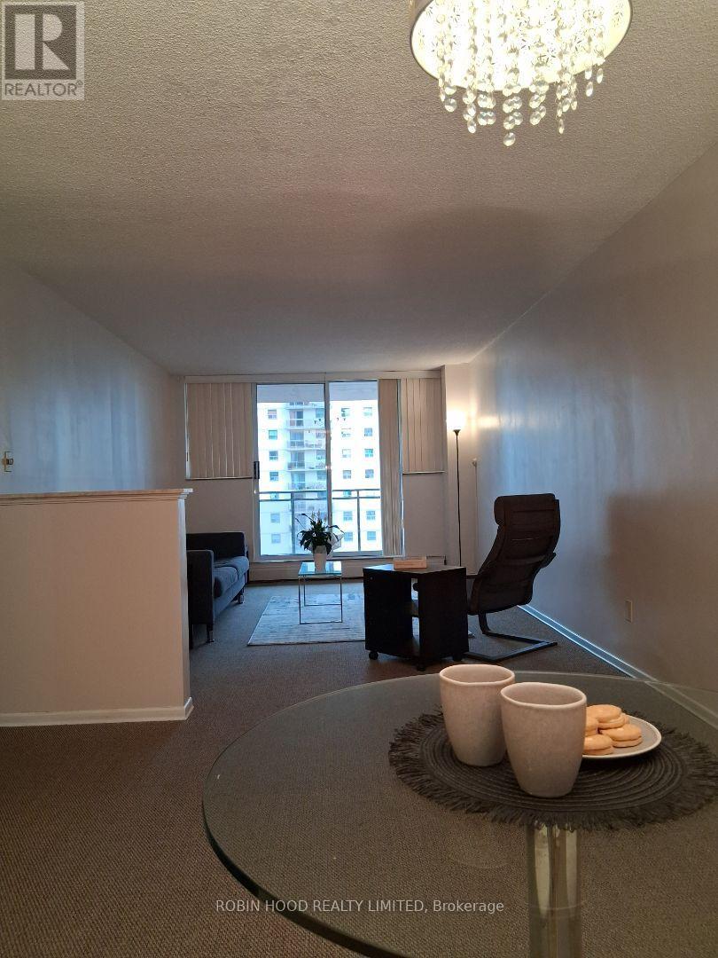 605 - 975 Warwick Court, Burlington, Ontario  L7T 3Z7 - Photo 3 - W13015210