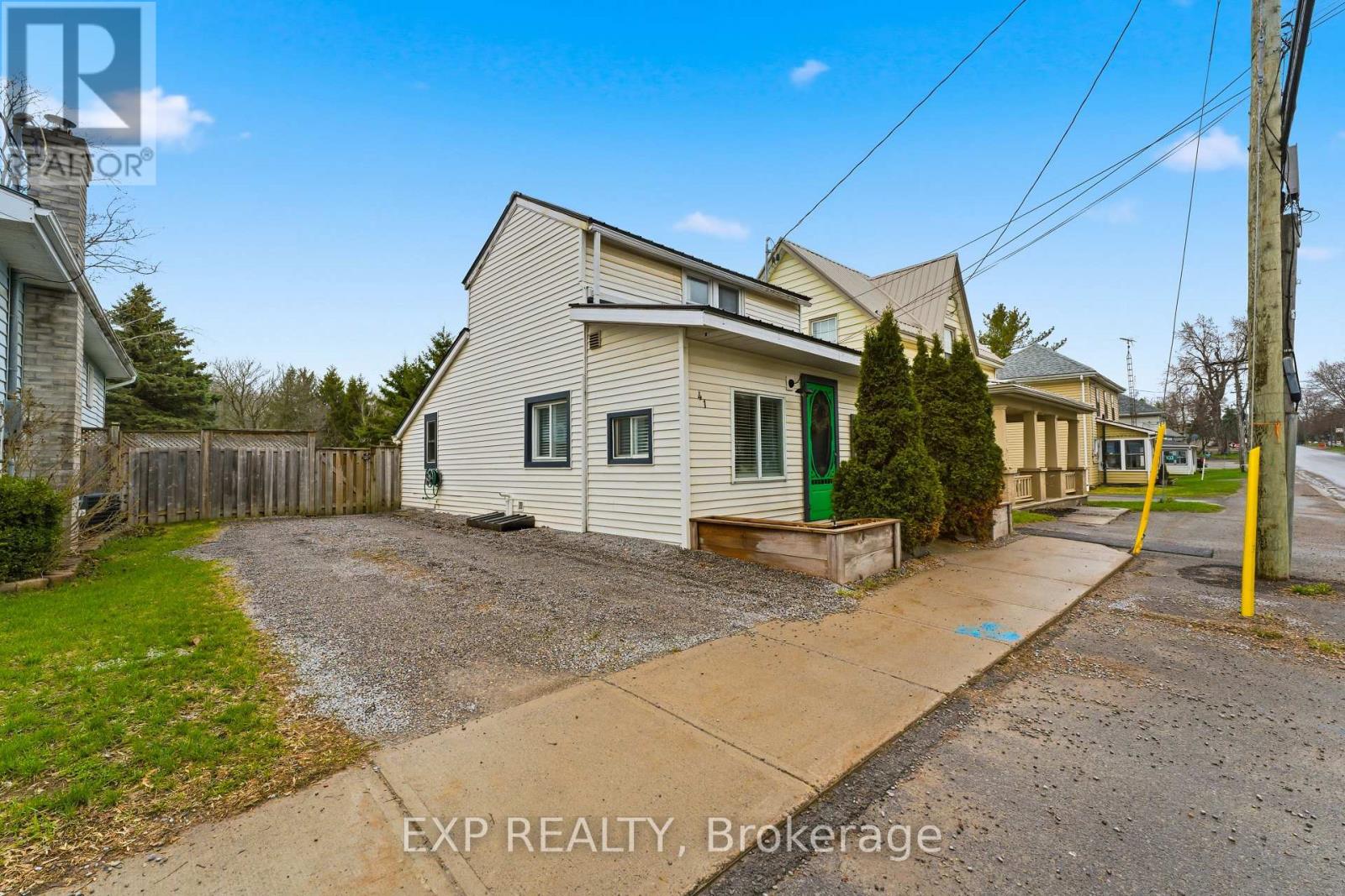 41 LAKE STREET, Prince Edward County, Ontario