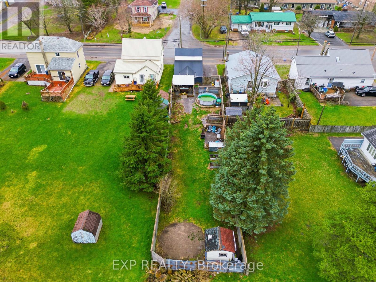 41 Lake Street, Prince Edward County, Ontario  K0K 2T0 - Photo 25 - X12684368