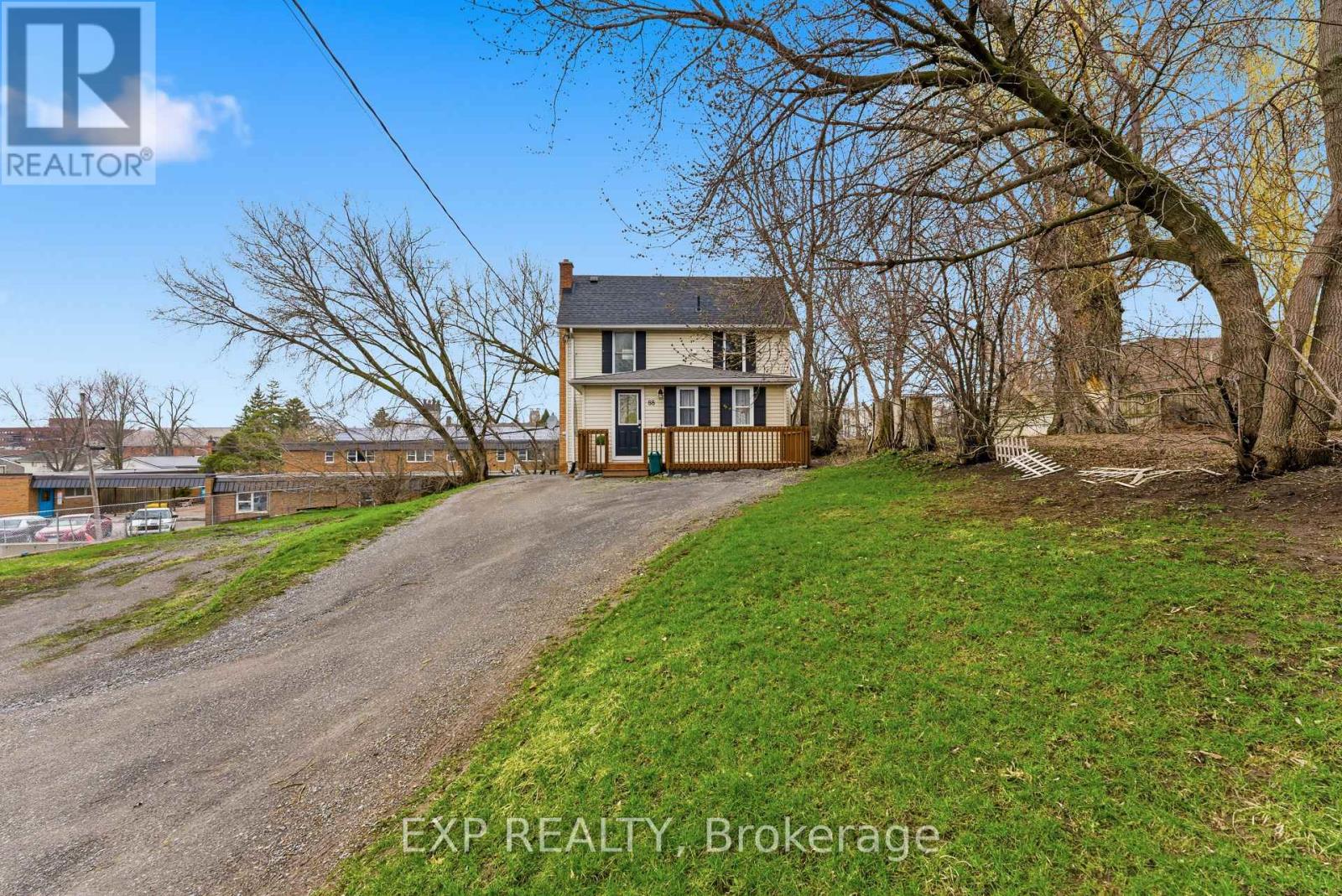 88 Dundas Street E, Belleville, Ontario  K8N 1C1 - Photo 2 - X12766290