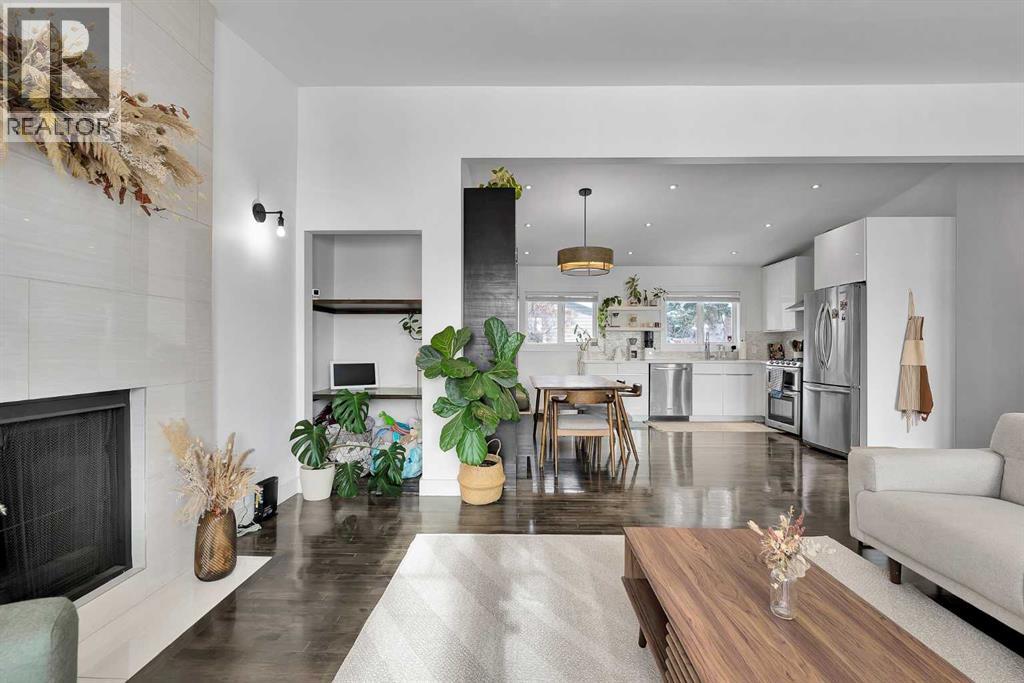 4115 Bowlen Street Nw, Calgary, Alberta  T2L 1P8 - Photo 10 - A2299313