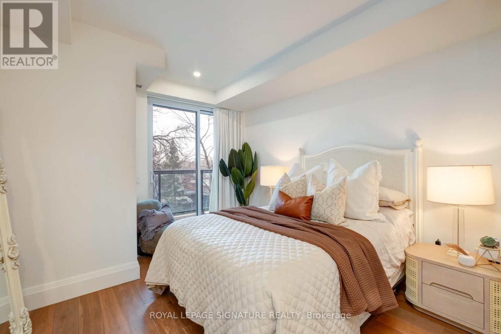 303 - 285 Avenue Road, Toronto, Ontario  M4V 2G8 - Photo 29 - C12981206