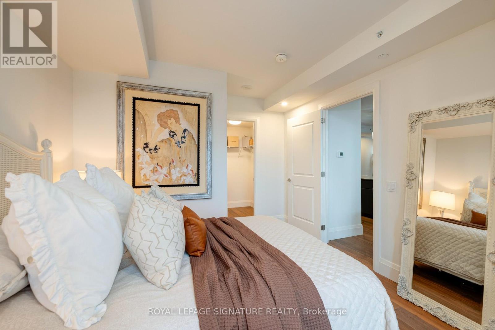 303 - 285 Avenue Road, Toronto, Ontario  M4V 2G8 - Photo 30 - C12981206