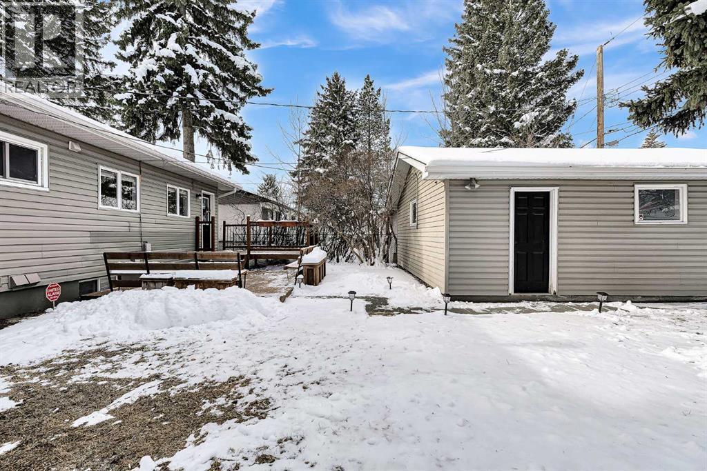 4115 Bowlen Street Nw, Calgary, Alberta  T2L 1P8 - Photo 48 - A2299313