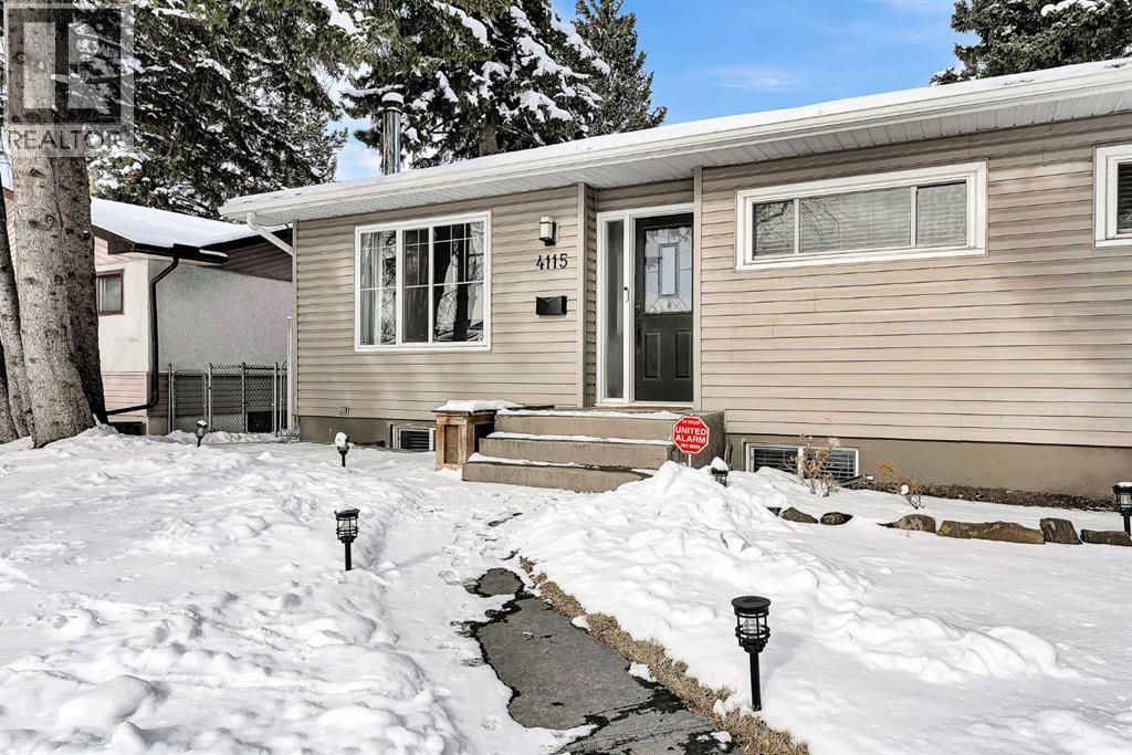 4115 Bowlen Street Nw, Calgary, Alberta  T2L 1P8 - Photo 3 - A2299313