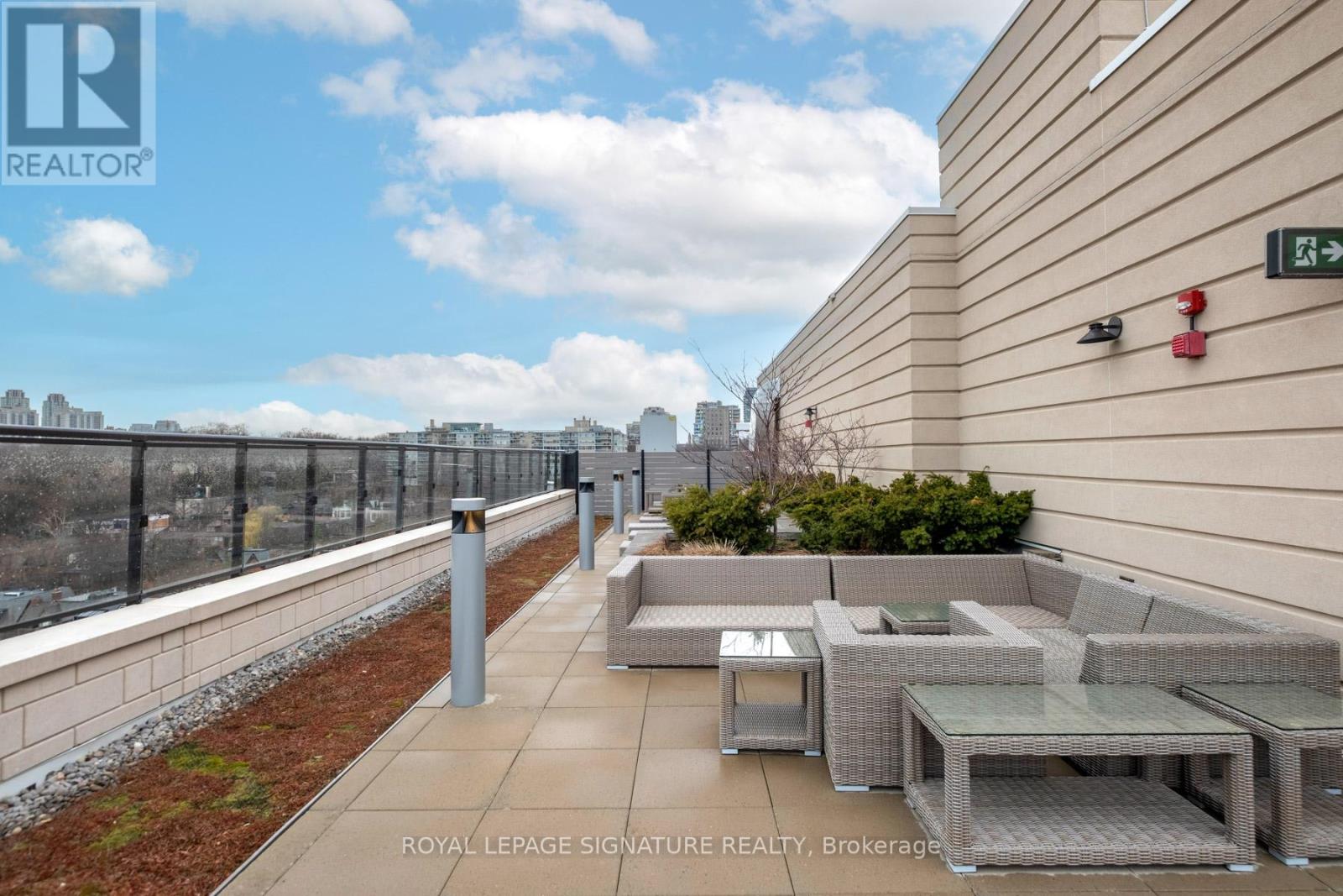 303 - 285 Avenue Road, Toronto, Ontario  M4V 2G8 - Photo 46 - C12981206