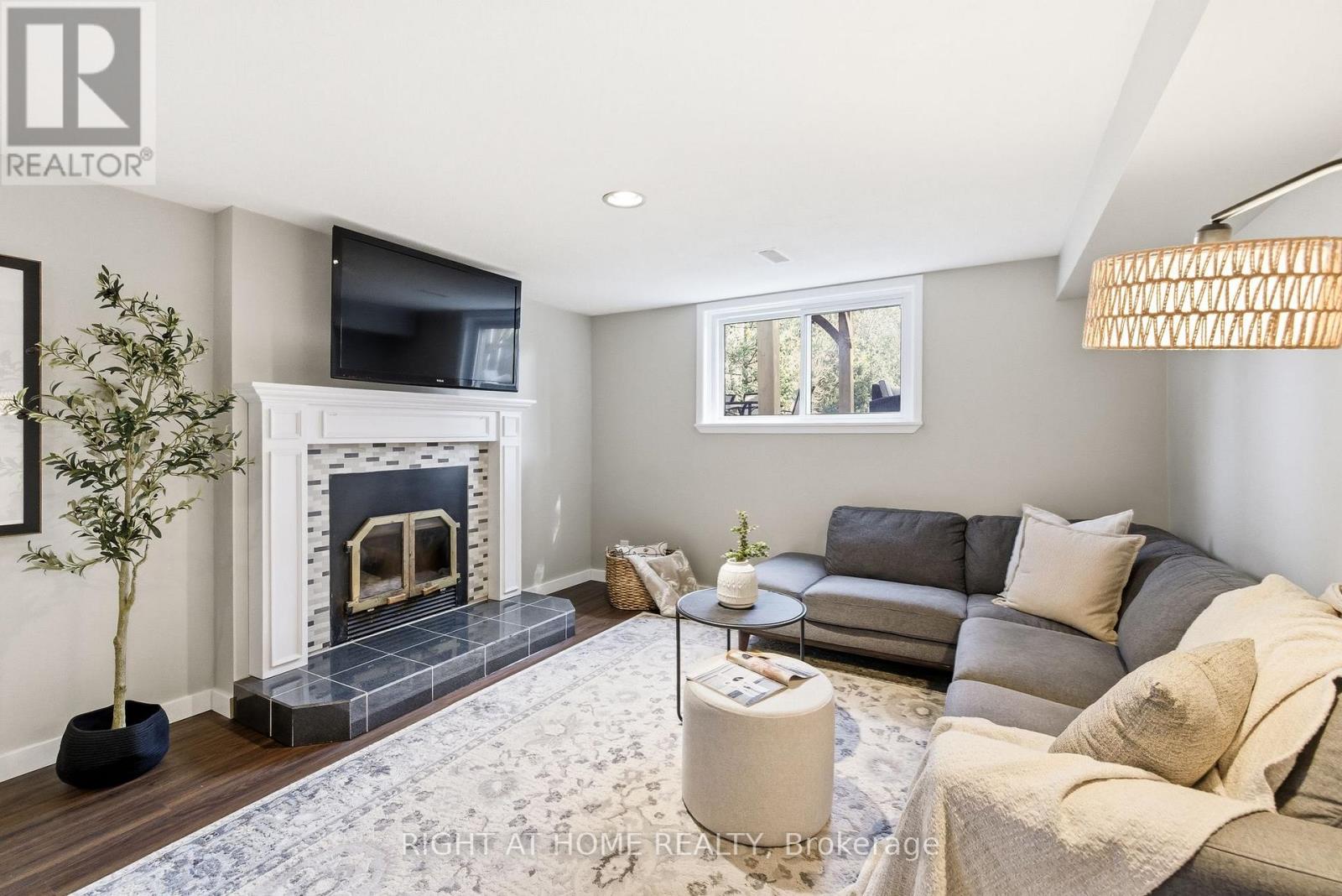 345 Highgate Avenue, Oshawa, Ontario  L1G 7G1 - Photo 5 - E12975978