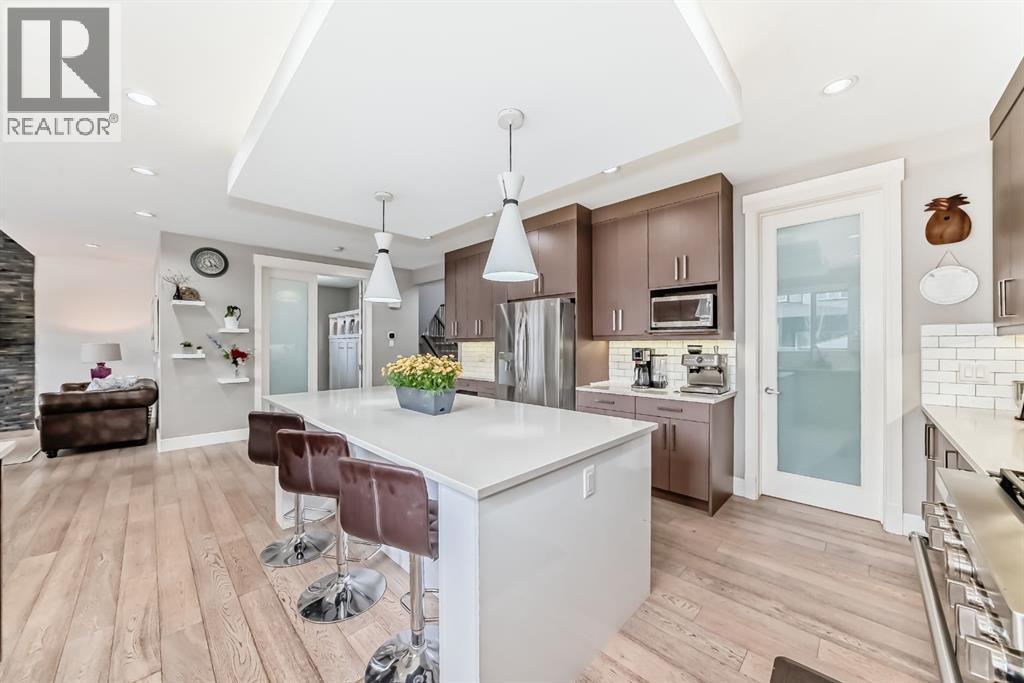 193 Kinniburgh Circle, Chestermere, Alberta  T1X 0P8 - Photo 10 - A2300713