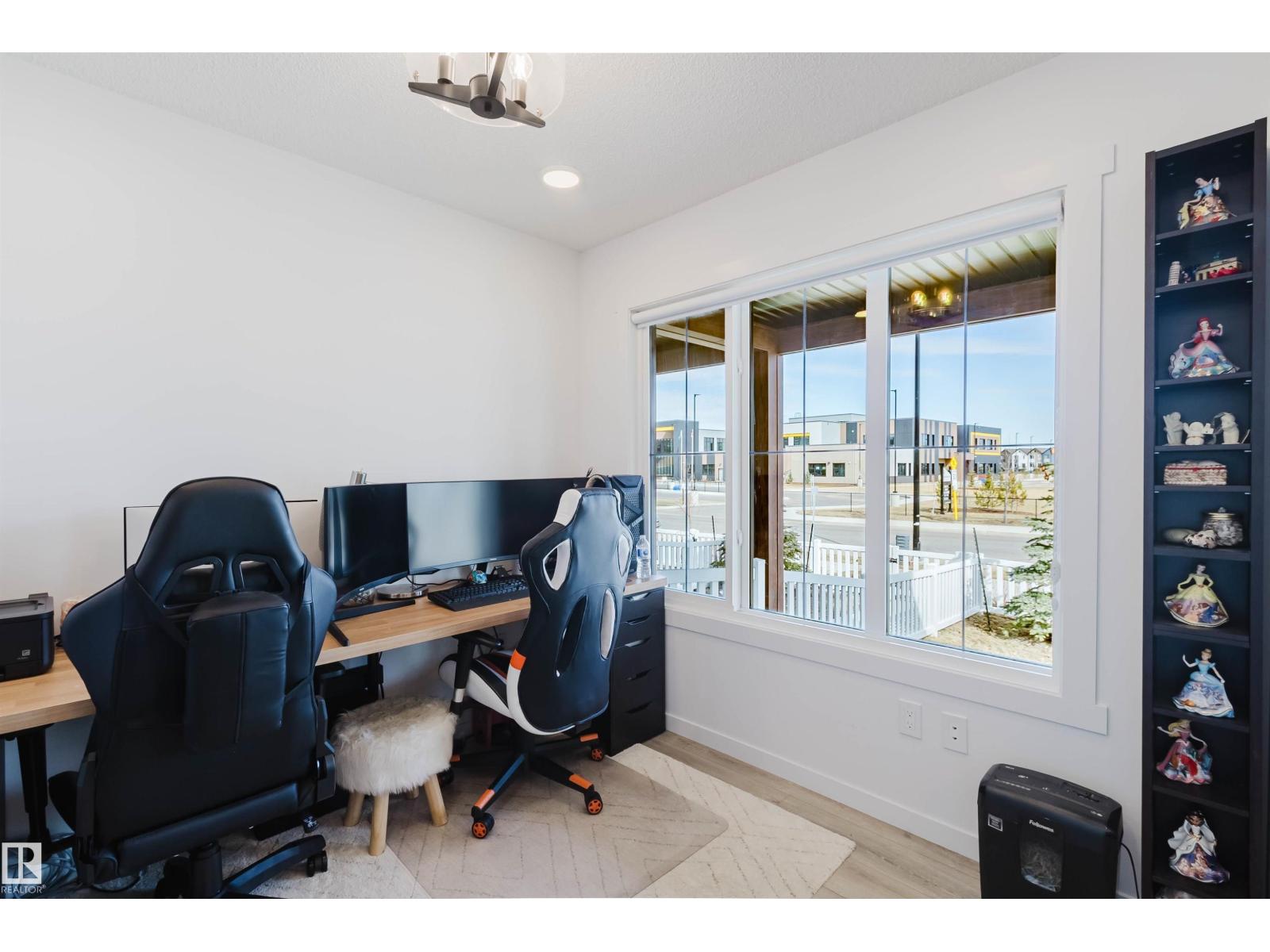 118 Secord Dr Nw, Edmonton, Alberta  T5T 7N9 - Photo 4 - E4482985