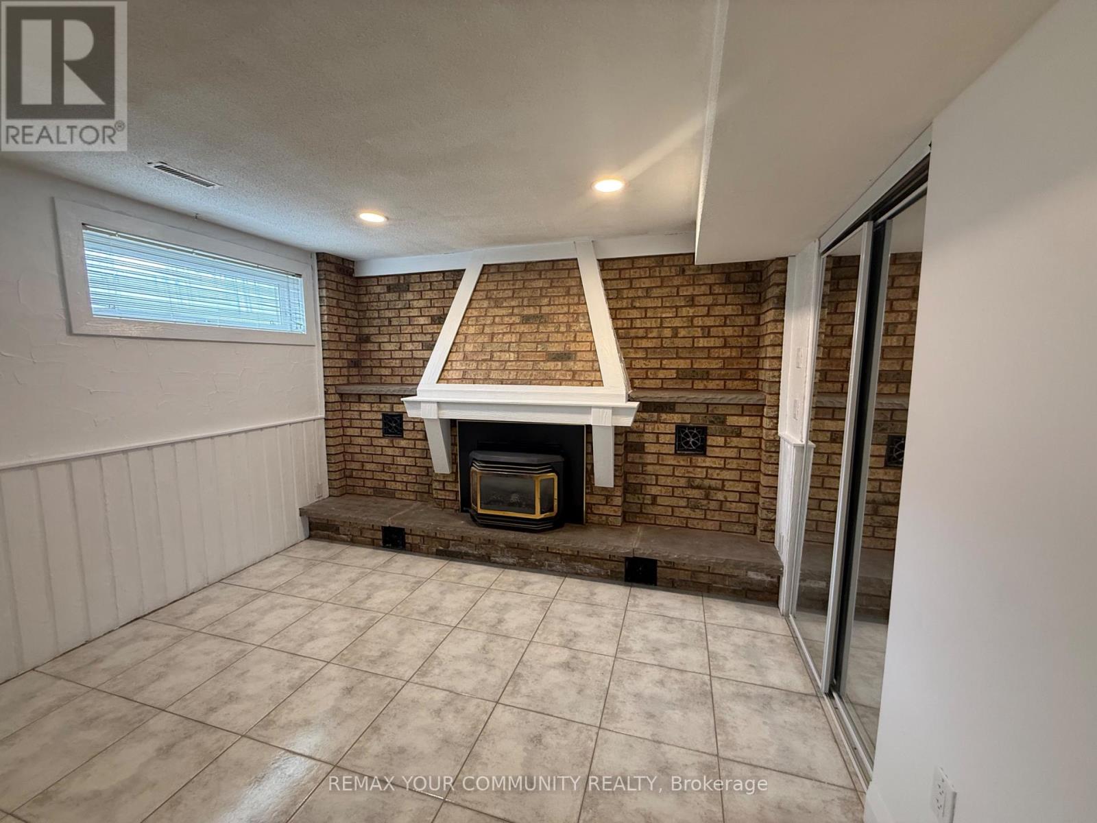 103 Wigwoss Drive, Vaughan, Ontario  L4L 2P9 - Photo 7 - N13014630