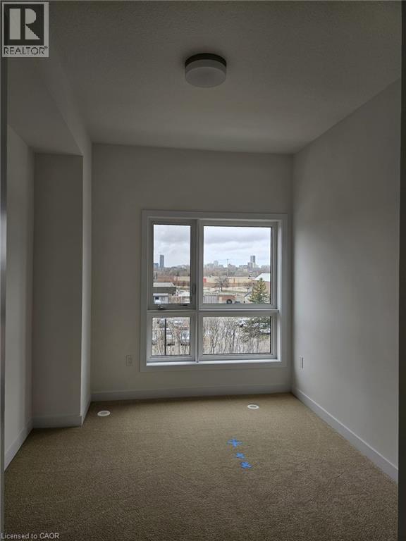 40 Palace Street Unit# J14, Kitchener, Ontario  N2E 0L2 - Photo 2 - 40821726