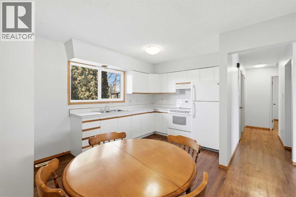 4314 54 Avenue, Olds, Alberta  T4H 1B6 - Photo 8 - A2285037