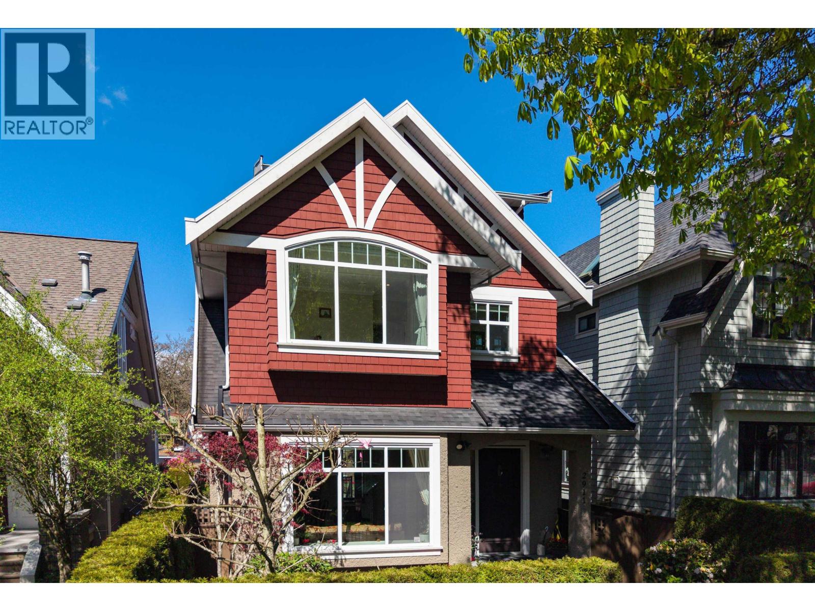 2911 W 35th Avenue, Vancouver, British Columbia  V6N 2M5 - Photo 1 - R3112899