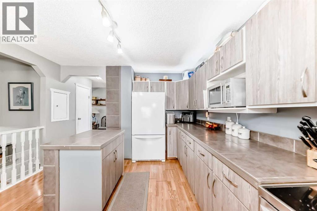 225019 Range Road 254, Rural Wheatland County, Alberta  T1P 0T1 - Photo 3 - A2299014