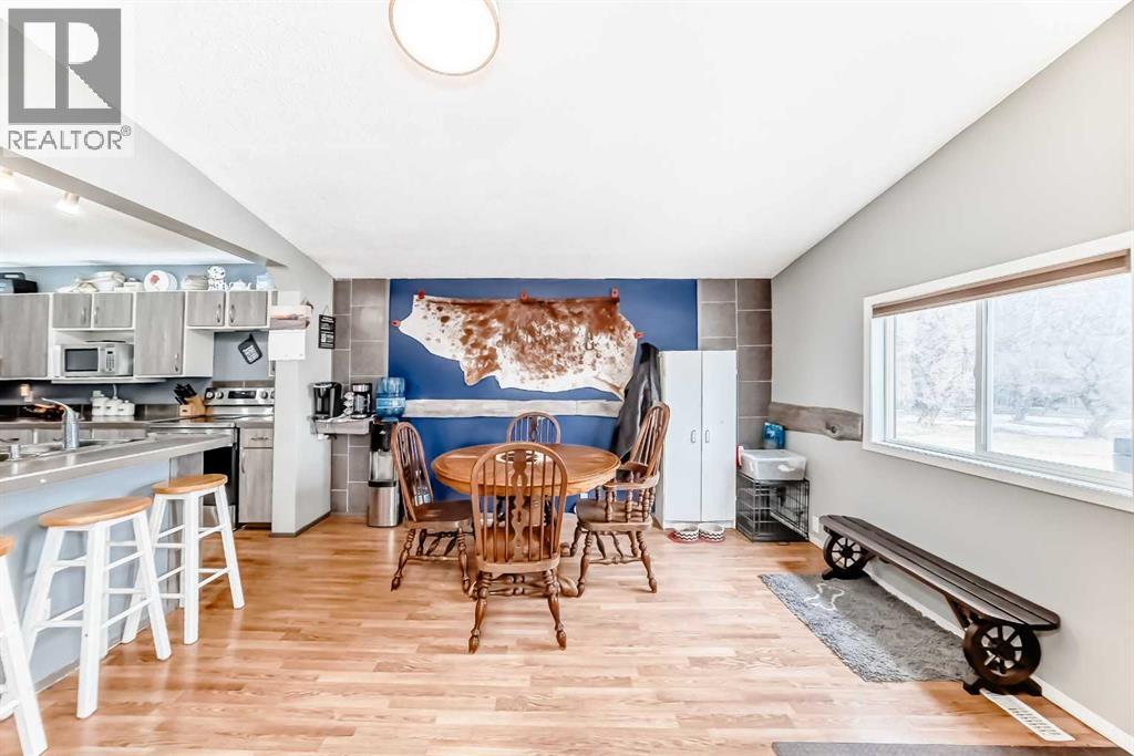 225019 Range Road 254, Rural Wheatland County, Alberta  T1P 0T1 - Photo 10 - A2299014