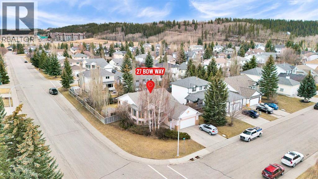 27 Bow Way, Cochrane, Alberta  T4C 1N1 - Photo 1 - A2302001
