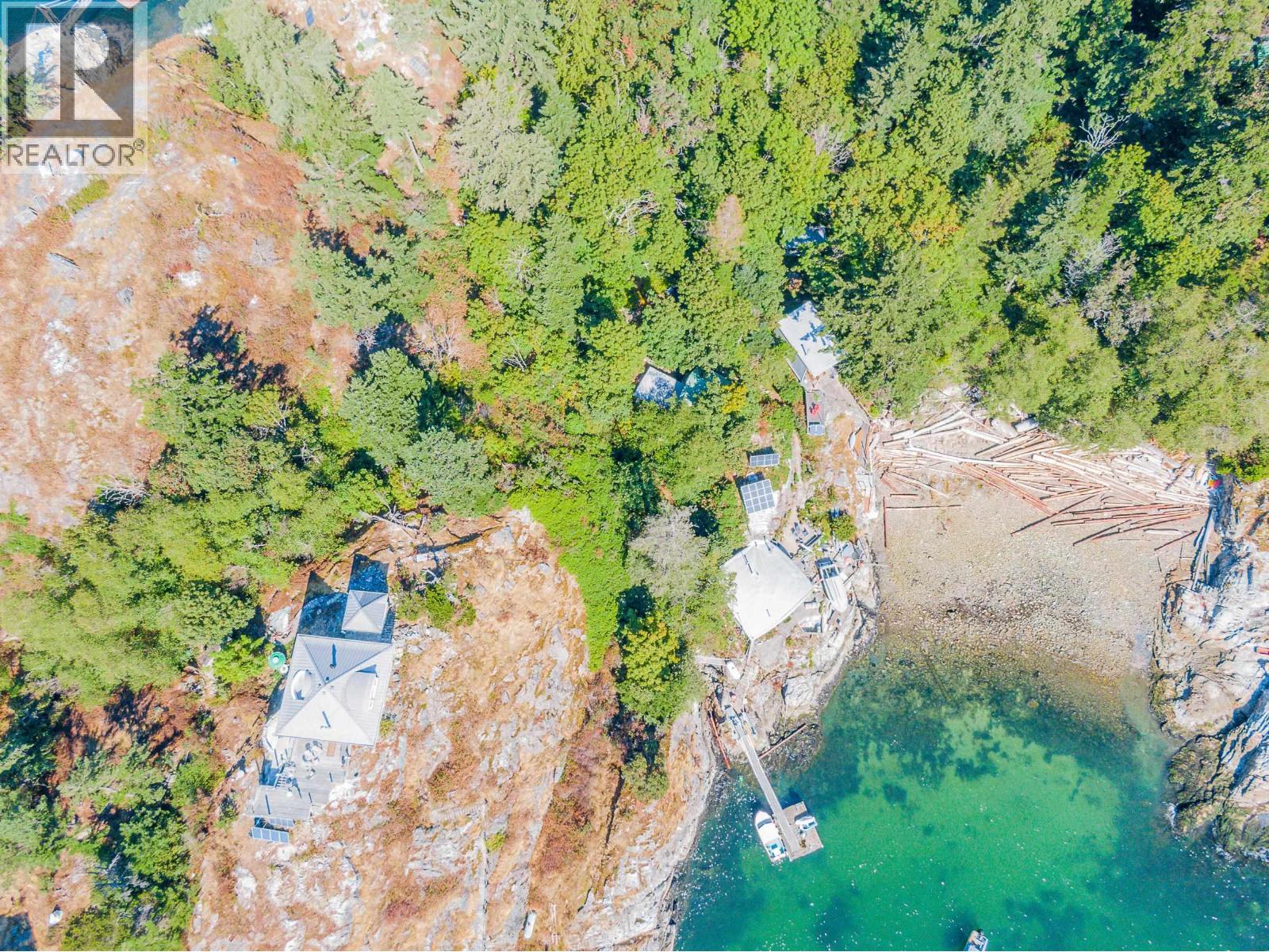 55 Passage Island, West Vancouver, British Columbia  V7W 1V7 - Photo 13 - R3113037