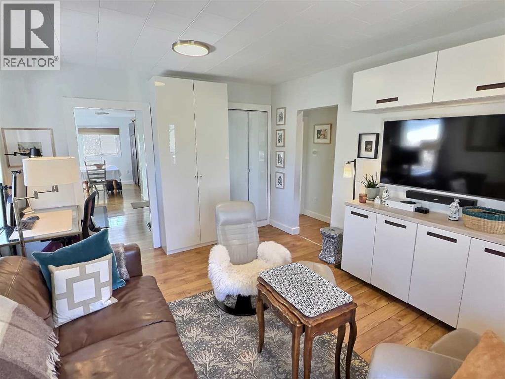 5213 55 Avenue, Ponoka, Alberta  T4J 1G9 - Photo 10 - A2294423