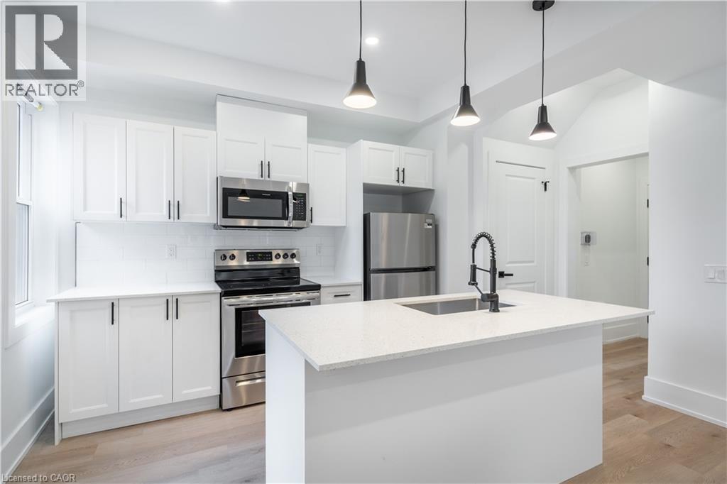 204 Balsam Avenue S, Hamilton, Ontario  L8M 3B8 - Photo 7 - 40816324