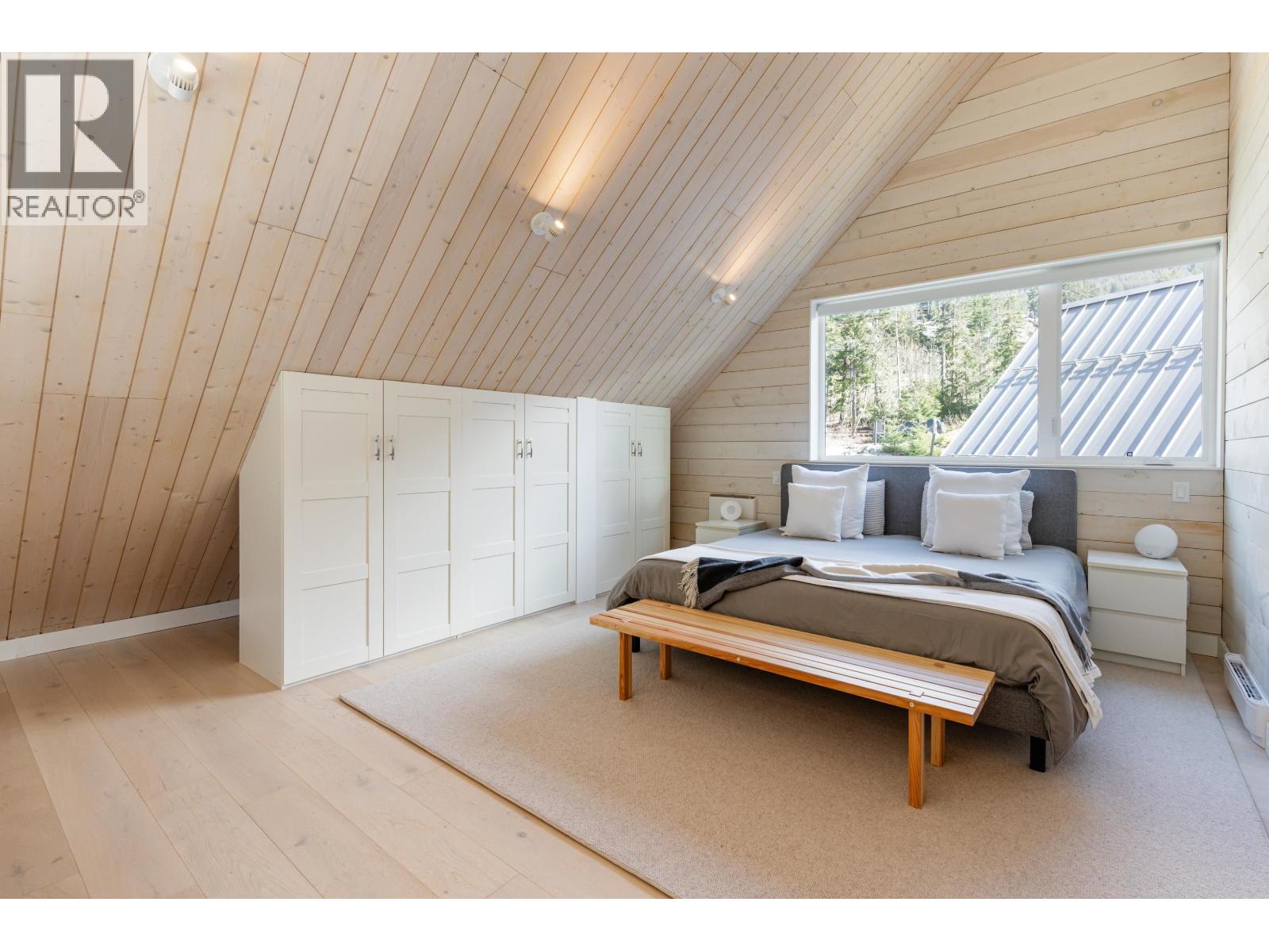 9111 Riverside Drive, Whistler, British Columbia  V0N 1B9 - Photo 17 - R3113031