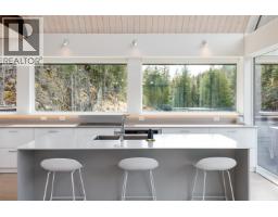 9111 RIVERSIDE DRIVE, Whistler, British Columbia