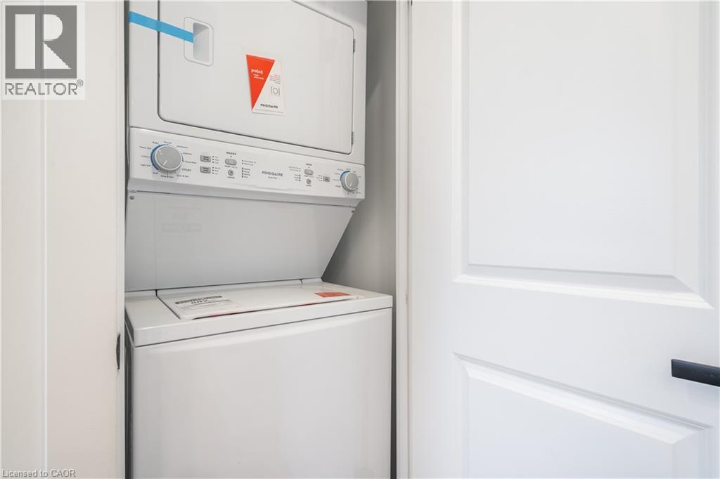 204 Balsam Avenue S, Hamilton, Ontario  L8M 3B8 - Photo 17 - 40815453