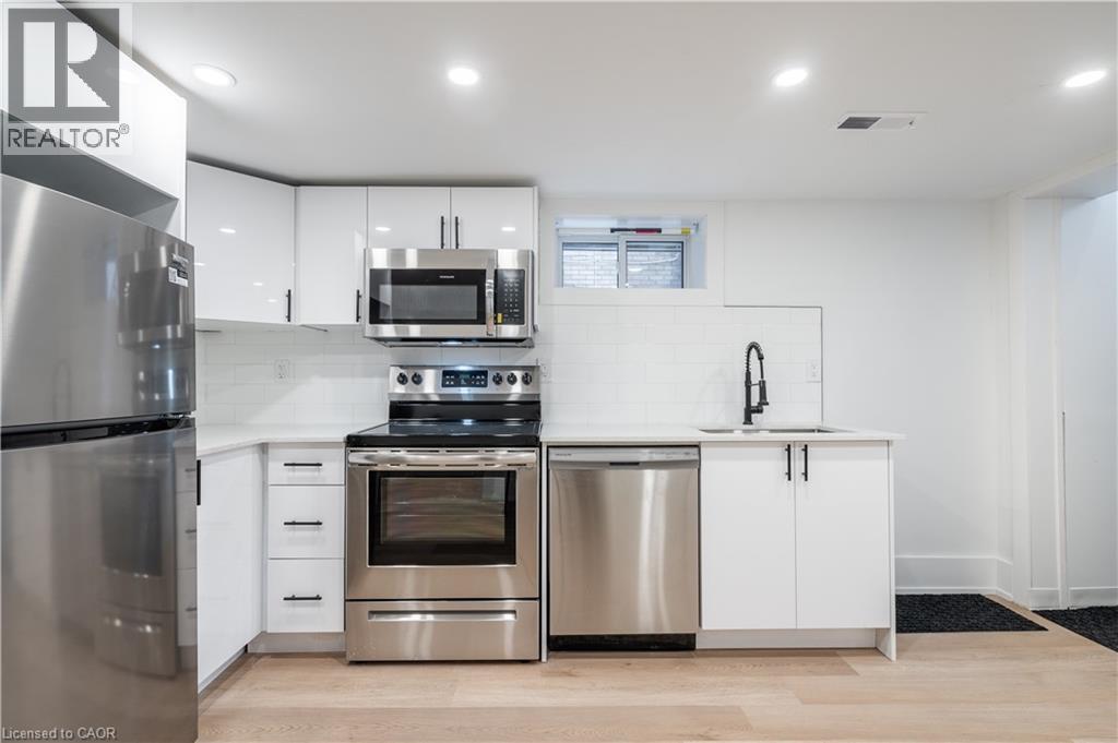 204 Balsam Avenue S, Hamilton, Ontario  L8M 3B8 - Photo 38 - 40815453