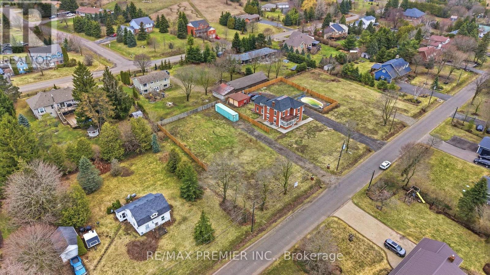 10 Orangeville Street, Erin, Ontario  N0B 1Z0 - Photo 6 - X13013372