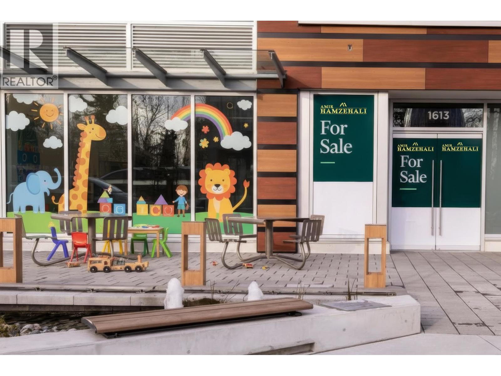 1613 CAPILANO ROAD, North Vancouver, British Columbia