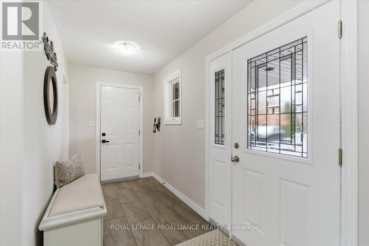 80 Whispering Woods Drive, Quinte West, Ontario  K8V 5P7 - Photo 9 - X13014424