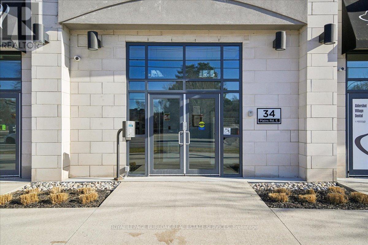 408 - 34 Plains Road E, Burlington, Ontario  L7T 0B9 - Photo 2 - W13015246