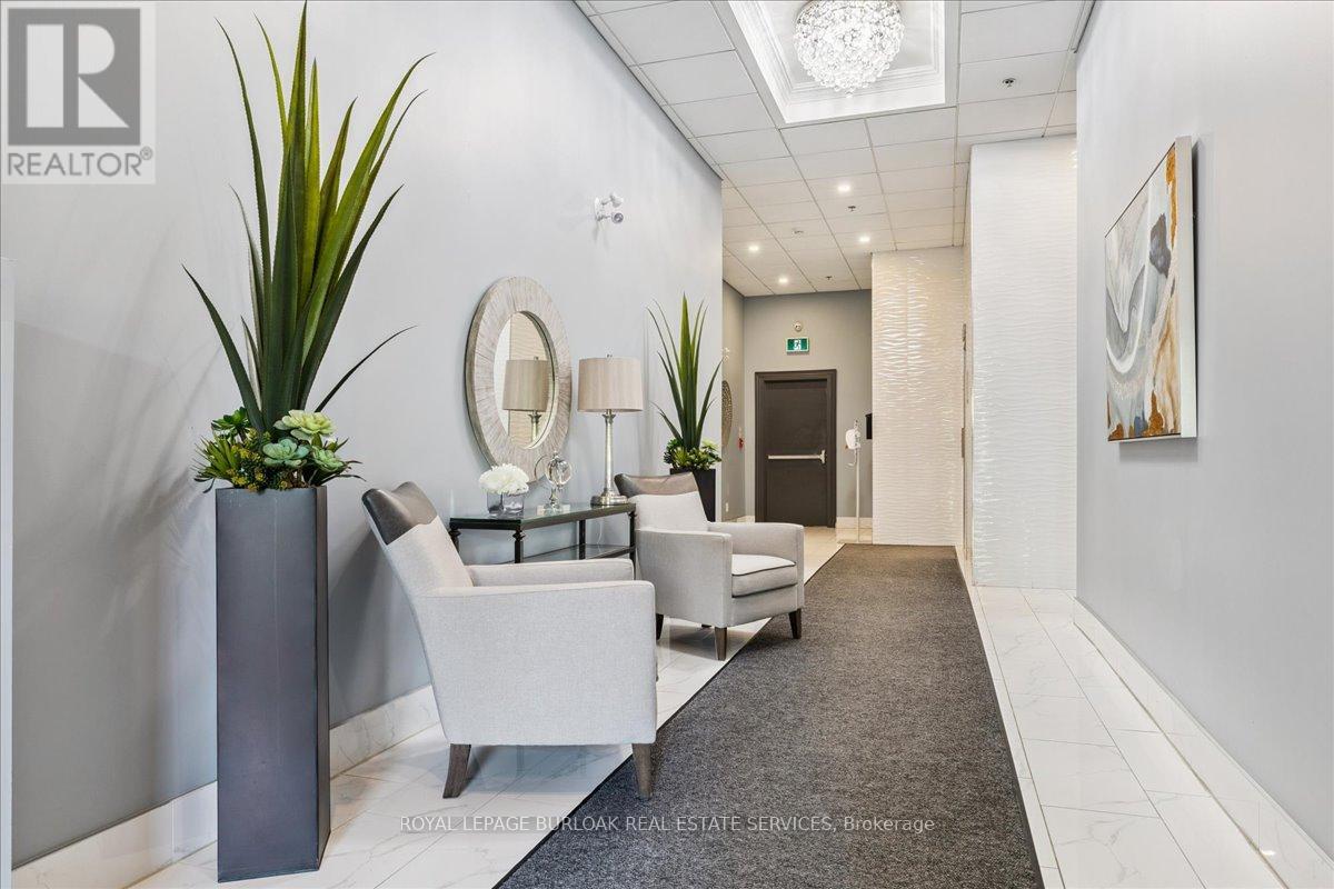 408 - 34 Plains Road E, Burlington, Ontario  L7T 0B9 - Photo 3 - W13015246