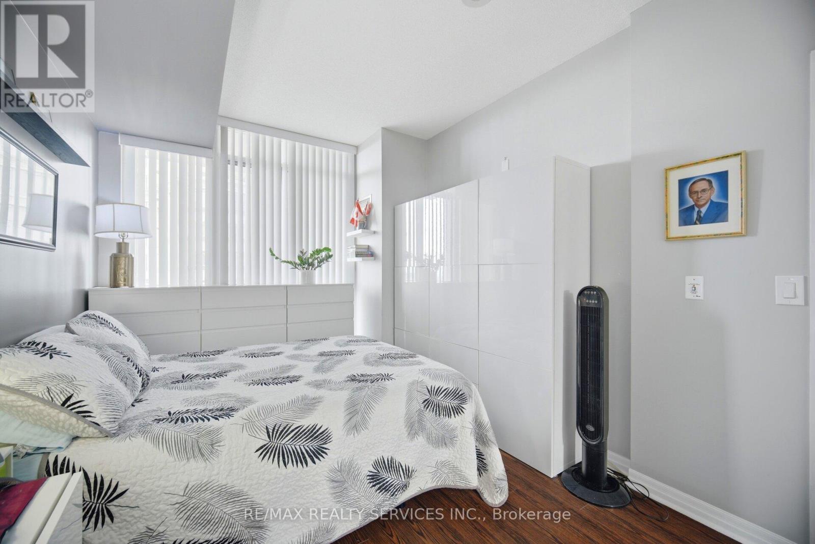 810 - 225 Webb Drive, Mississauga, Ontario  L5B 4P2 - Photo 20 - W13015254