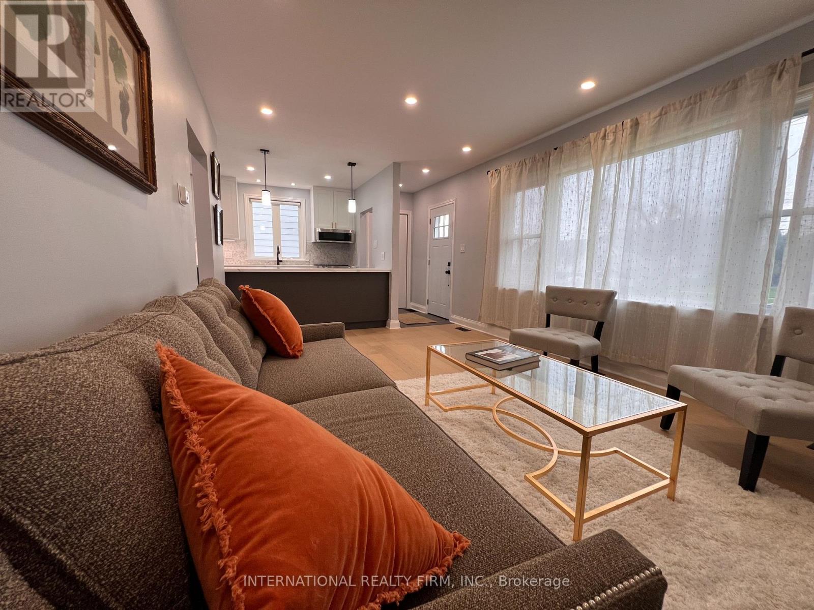 9 Admiral Road, St. Catharines, Ontario  L2P 1G4 - Photo 6 - X13015256