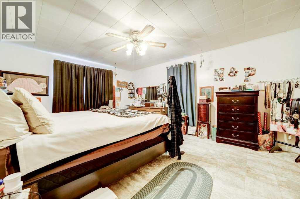 379n 300 E, Raymond, Alberta  T0K 2S0 - Photo 18 - A2302747