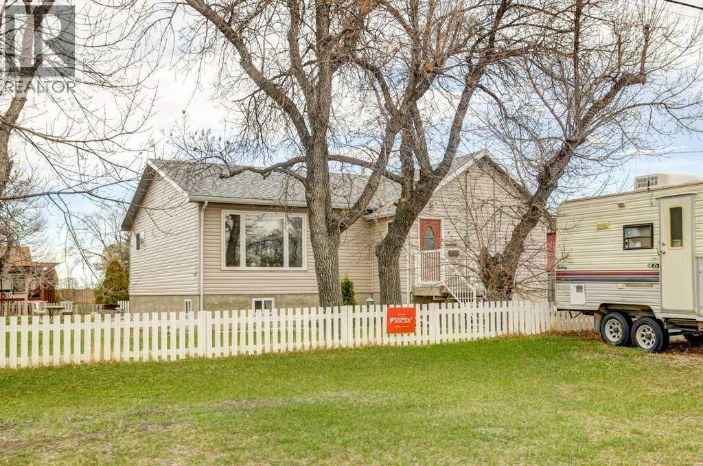 379n 300 E, Raymond, Alberta  T0K 2S0 - Photo 36 - A2302747