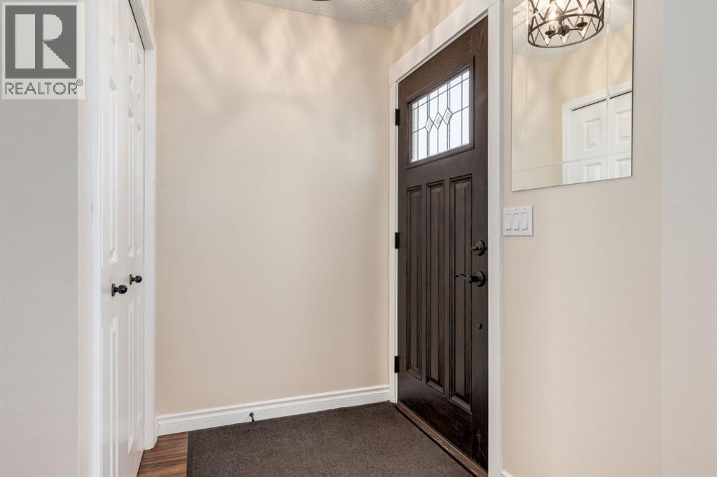 34 Arbour Crest Circle Nw, Calgary, Alberta  T3G 4H1 - Photo 4 - A2302131