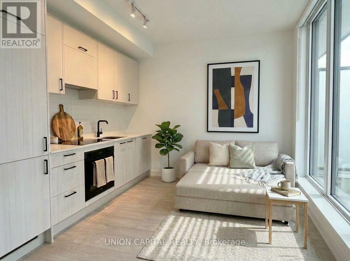 2805 - 1 QUARRINGTON LANE, Toronto, Ontario