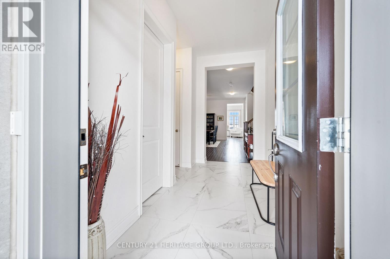 51 Hydrangea Hollow, East Gwillimbury, Ontario  L9N 0T1 - Photo 2 - N12900462