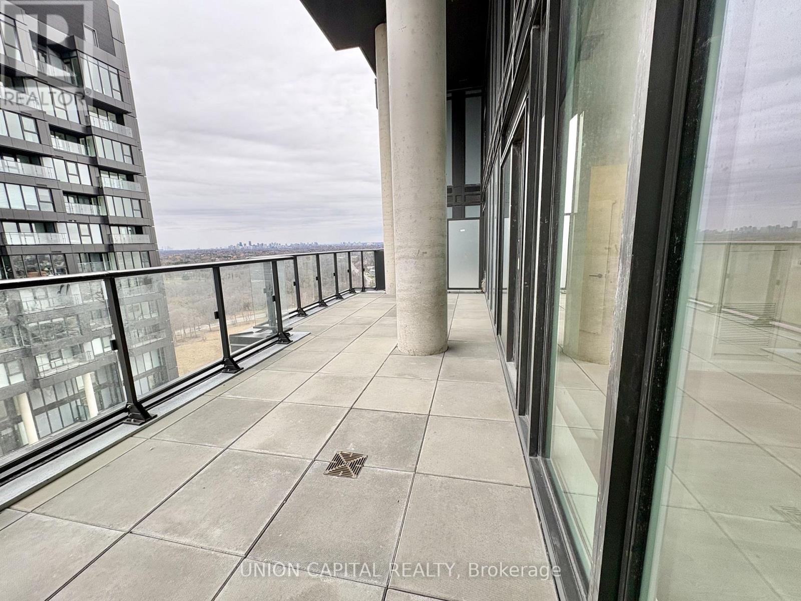 2805 - 1 Quarrington Lane, Toronto, Ontario  M3C 0S4 - Photo 12 - C12963602