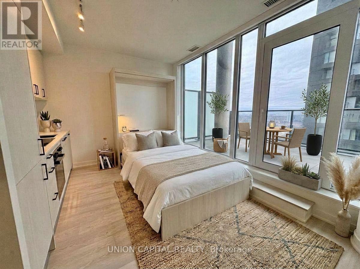 2805 - 1 Quarrington Lane, Toronto, Ontario  M3C 0S4 - Photo 2 - C12963602