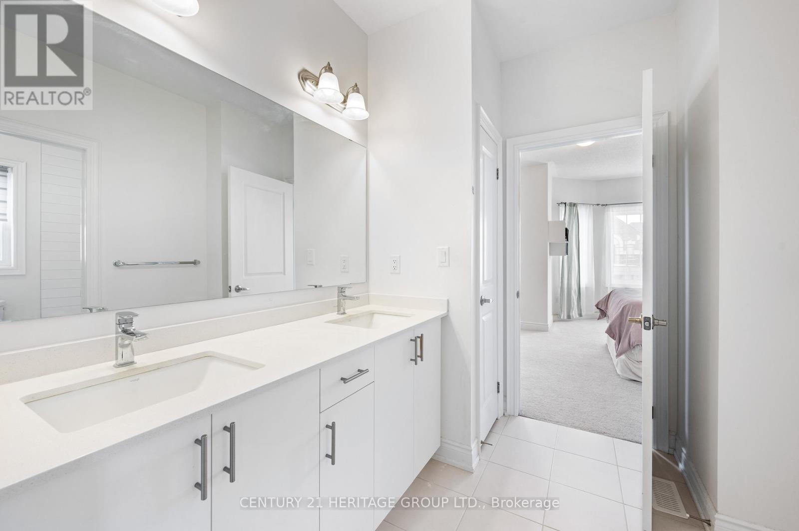 51 Hydrangea Hollow, East Gwillimbury, Ontario  L9N 0T1 - Photo 19 - N12900462