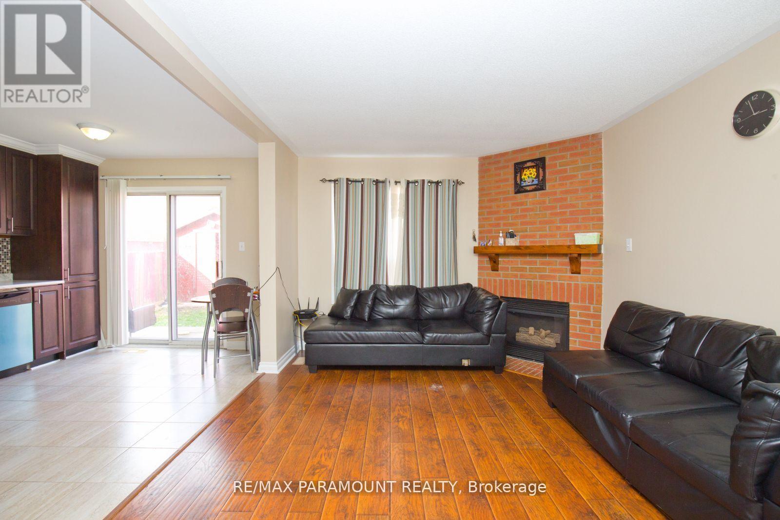 Upper - 29 Muirland Crescent, Brampton, Ontario  L6X 4P4 - Photo 9 - W13015140