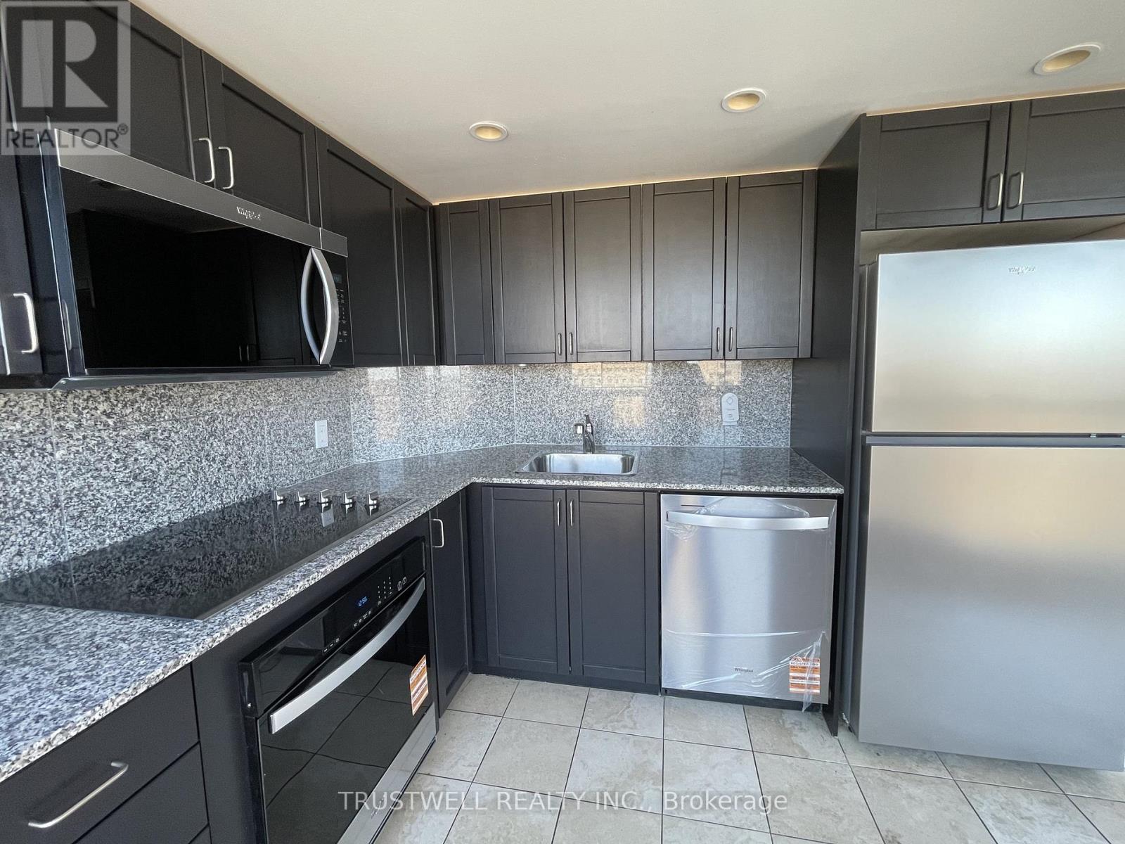 1905 - 8 Park Road, Toronto, Ontario  M4W 3S5 - Photo 11 - C13003518