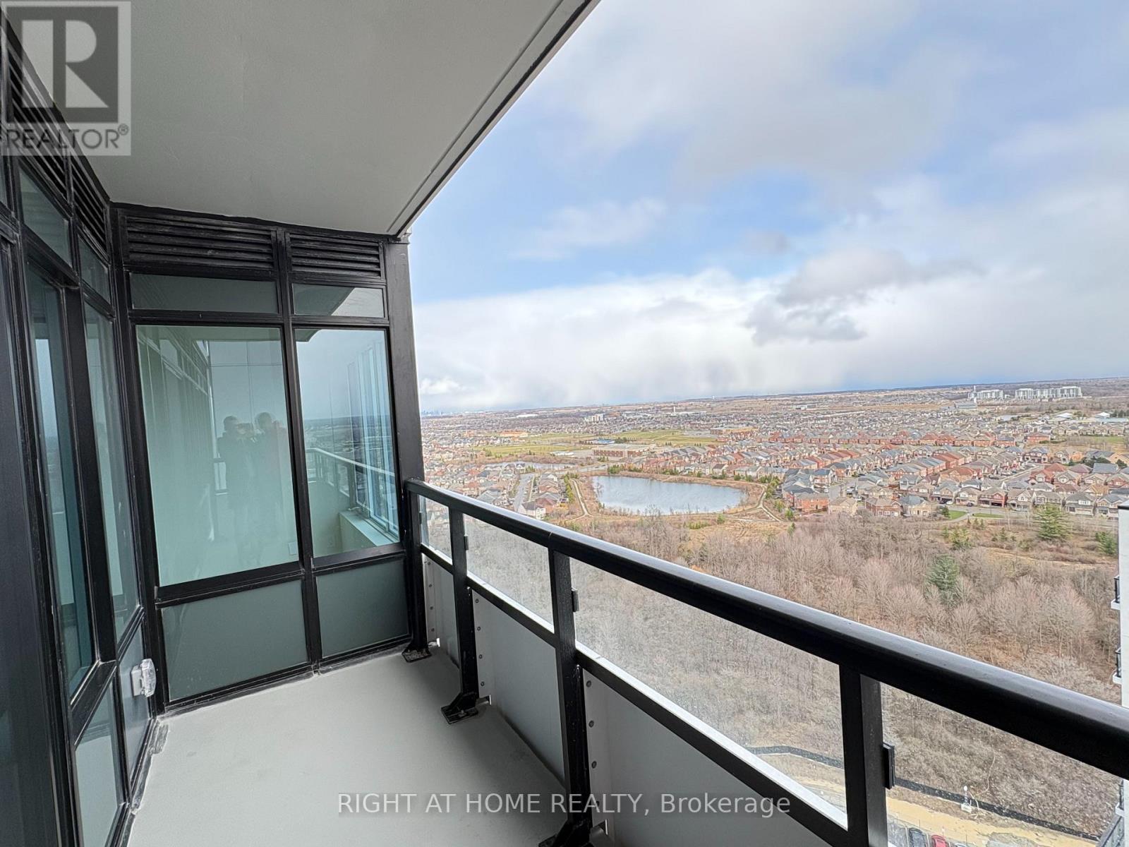 2307 - 8020 DERRY ROAD, Milton, Ontario