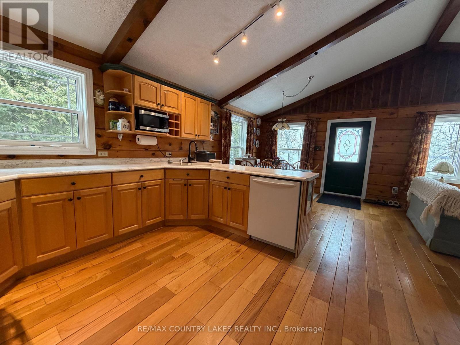 135 Driftwood Shores Road, Kawartha Lakes, Ontario  K0M 2B0 - Photo 11 - X12969144