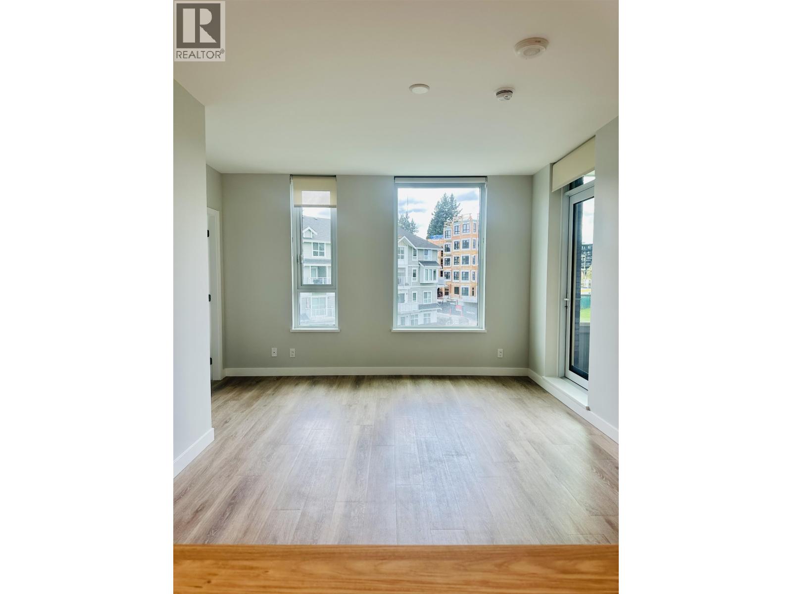 302 567 Emerson Street, Coquitlam, British Columbia  V3J 0M8 - Photo 12 - R3113012