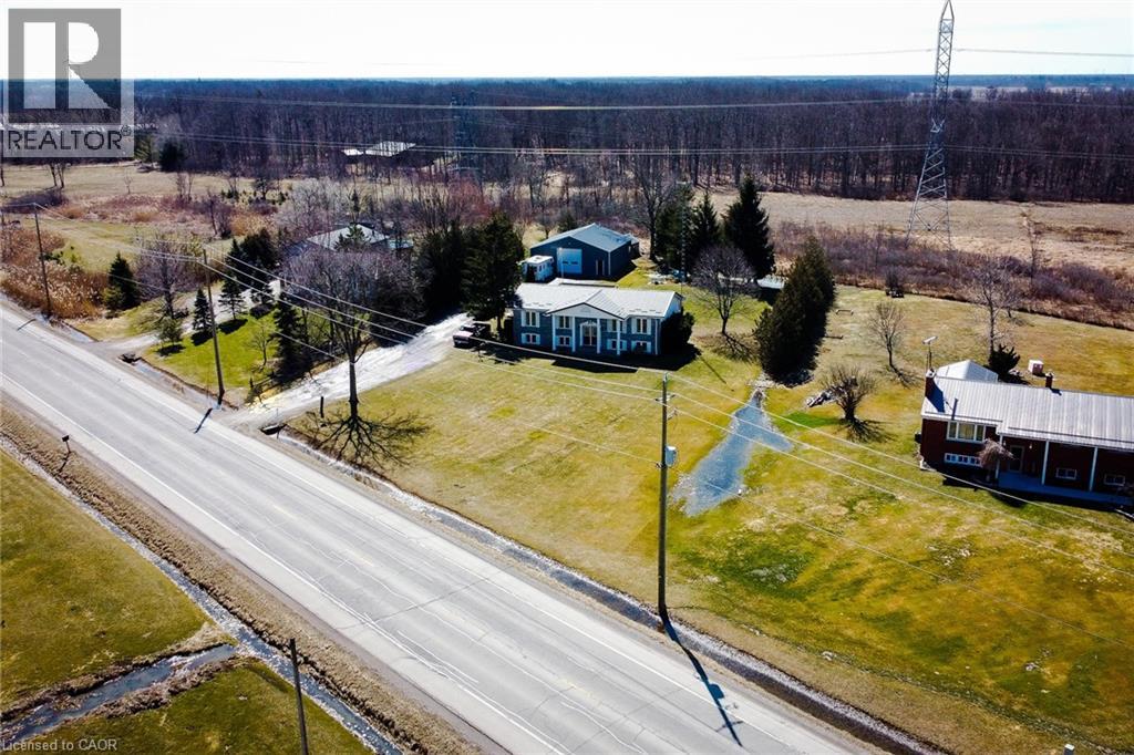 8442 Silver Street, West Lincoln, Ontario  L0R 1E0 - Photo 5 - 40816734